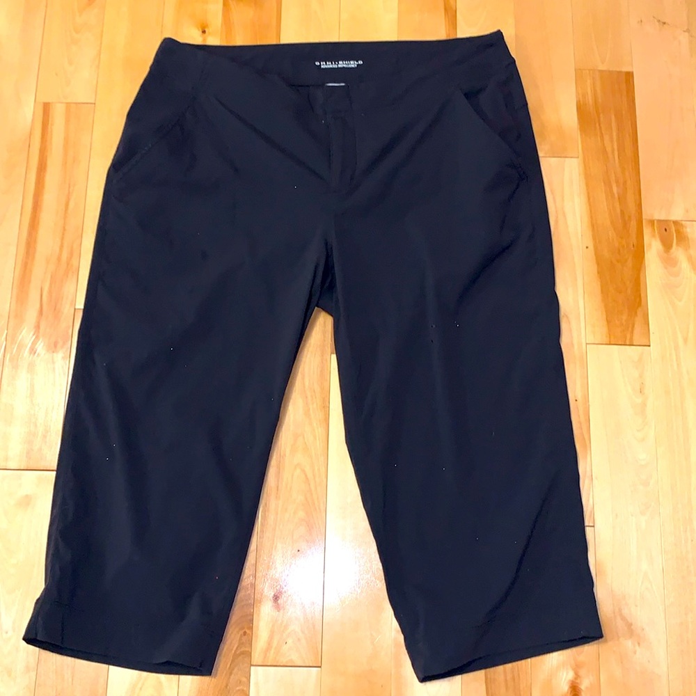 Columbia Nylon Stretch Crop Pants